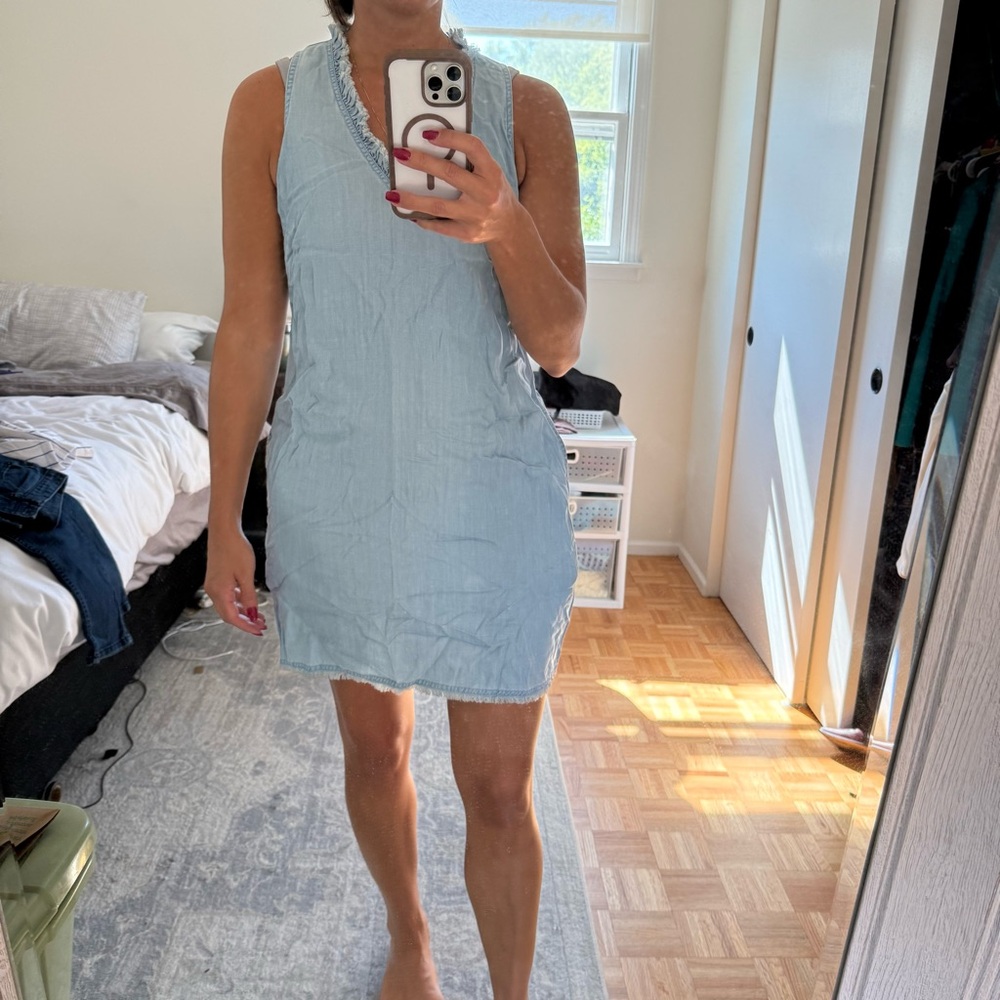 Tommy Bahama Light Blue Sleeveless Dress size M